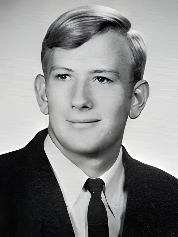 Darrell Hinkle