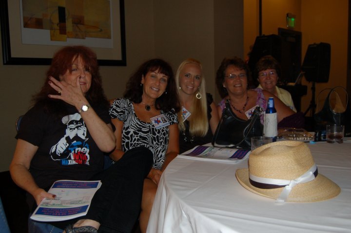 strong40threunionfirday31.jpg